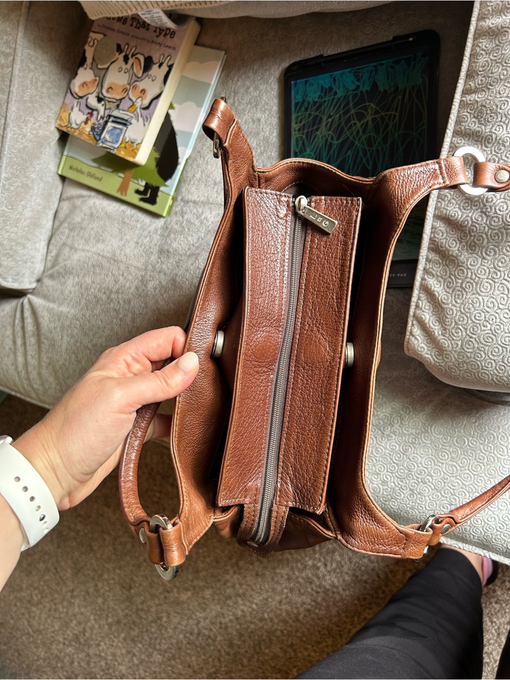 Brown Leather Shoulder Bag - Unbranded - Picture 8 of 8